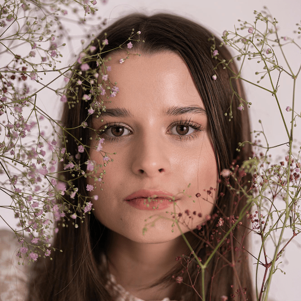 Zdjęcie z makijażem Można Subtelnie